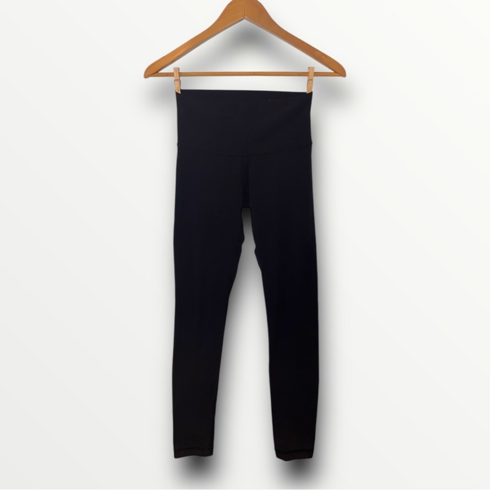 Aritzia TNA BUTTER Cheeky Hi-Rise Legging